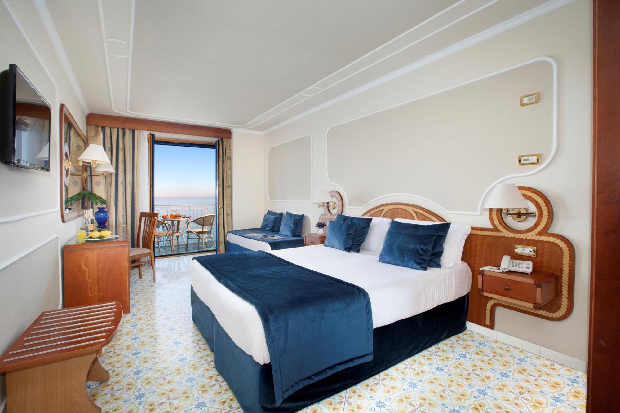 Alimuri Bay Resort Meta Ngoại thất bức ảnh