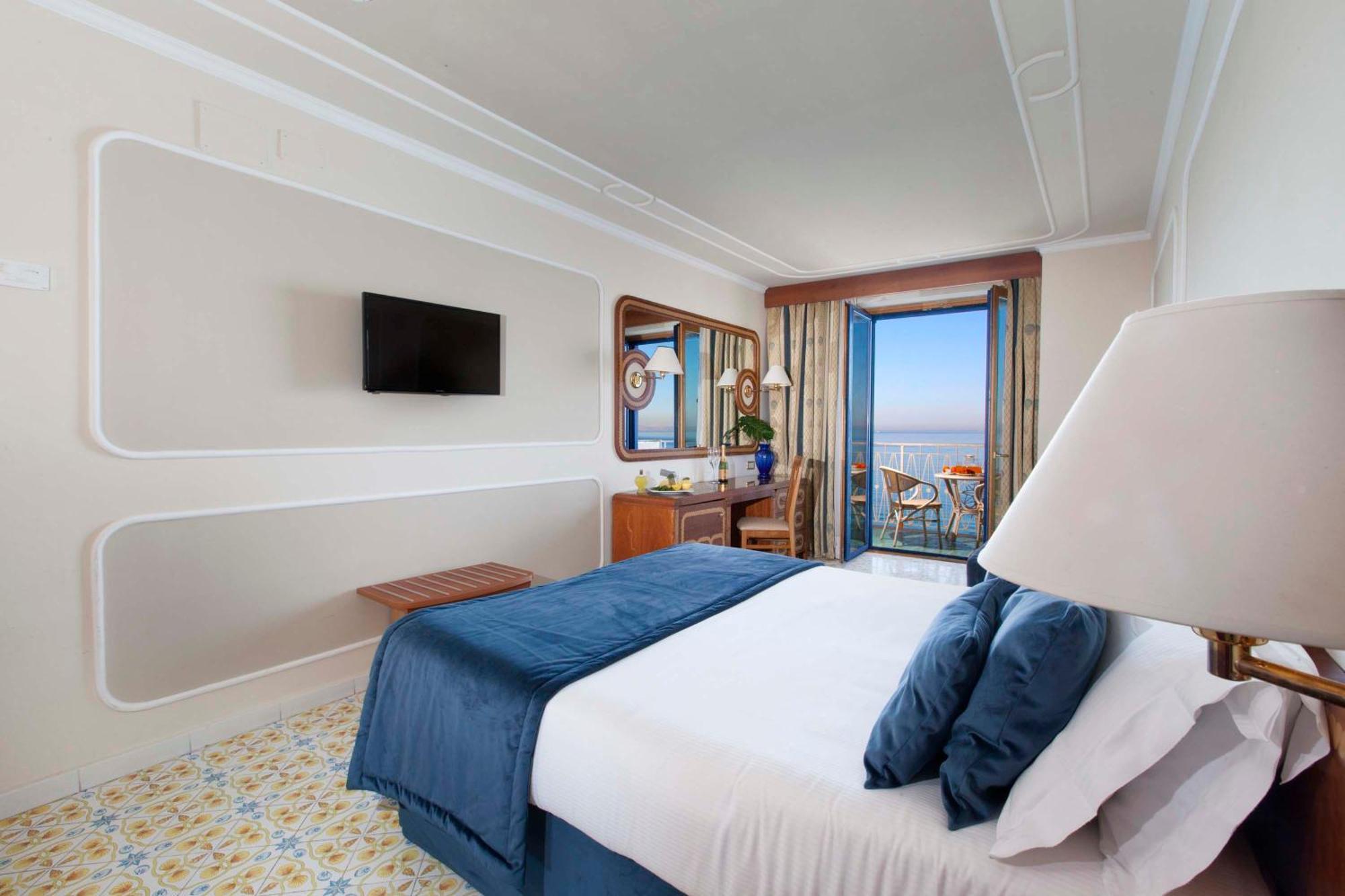 Alimuri Bay Resort Meta Ngoại thất bức ảnh
